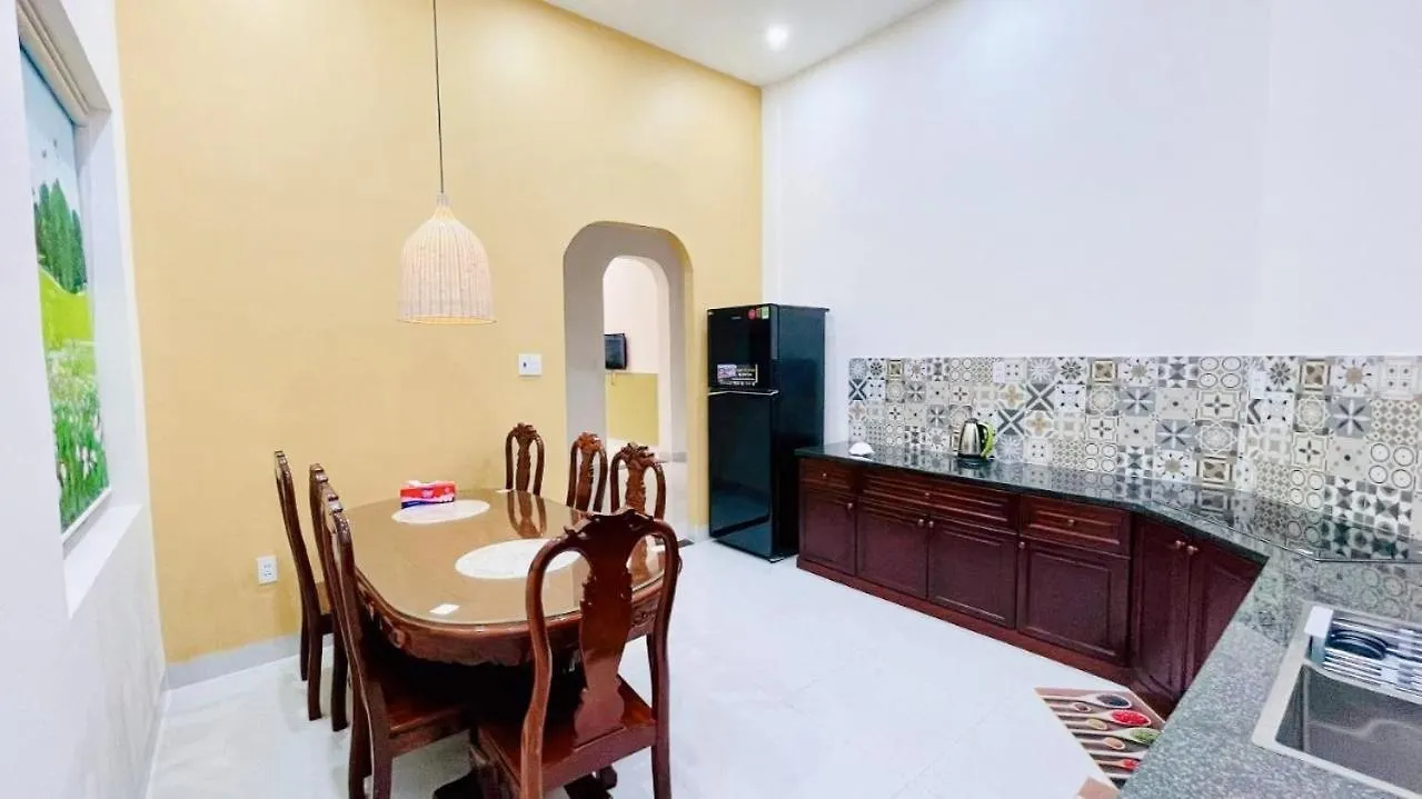 Villa 8 Phong Ngu Bai Sau, Vung Tau