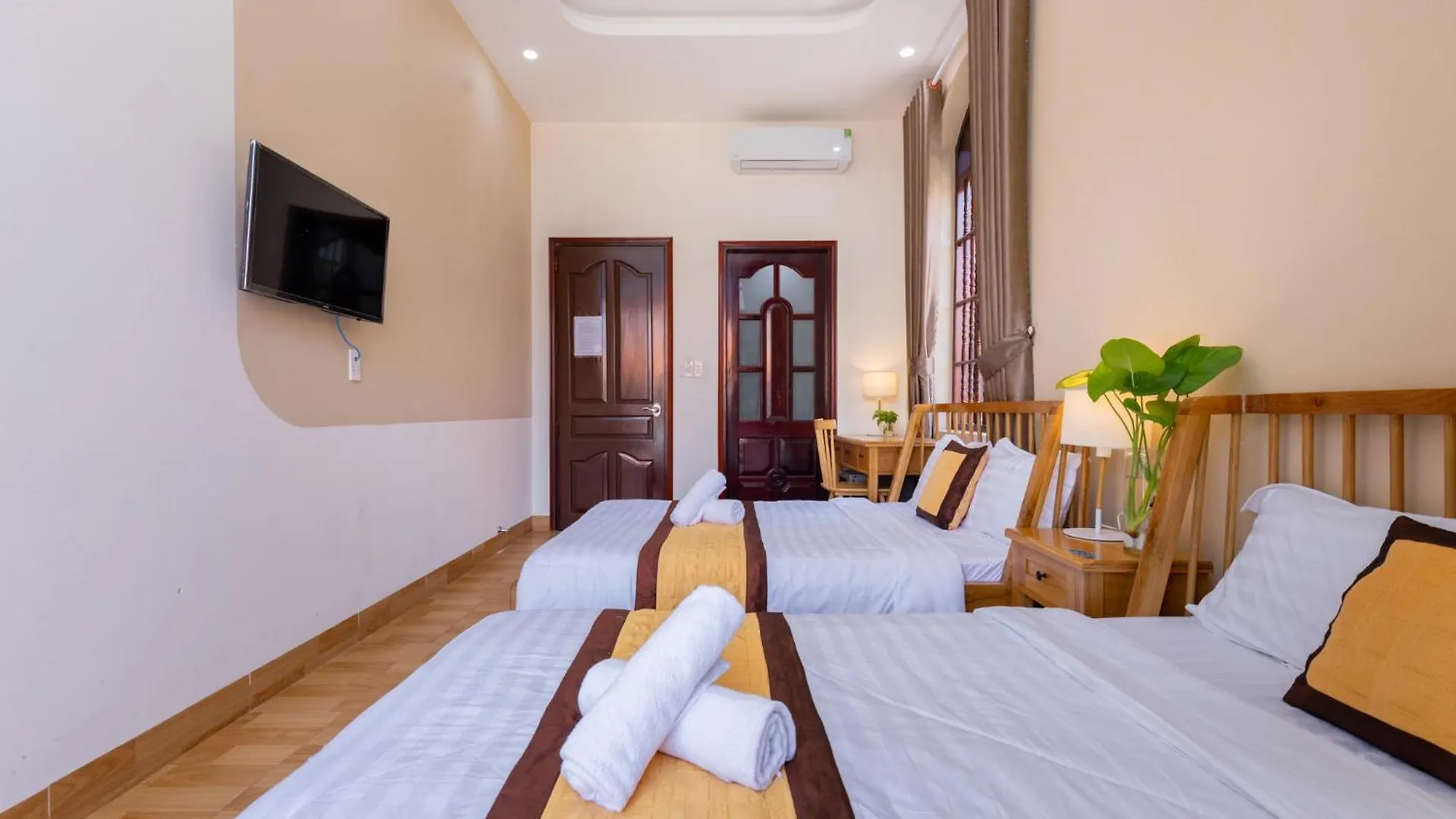 Villa 8 Phong Ngu Bai Sau, Vung Tau